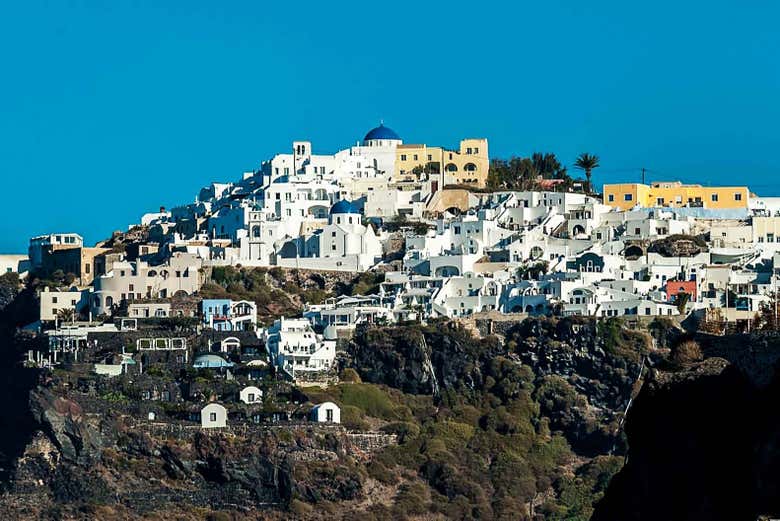 Vue panoramique sur Santorin