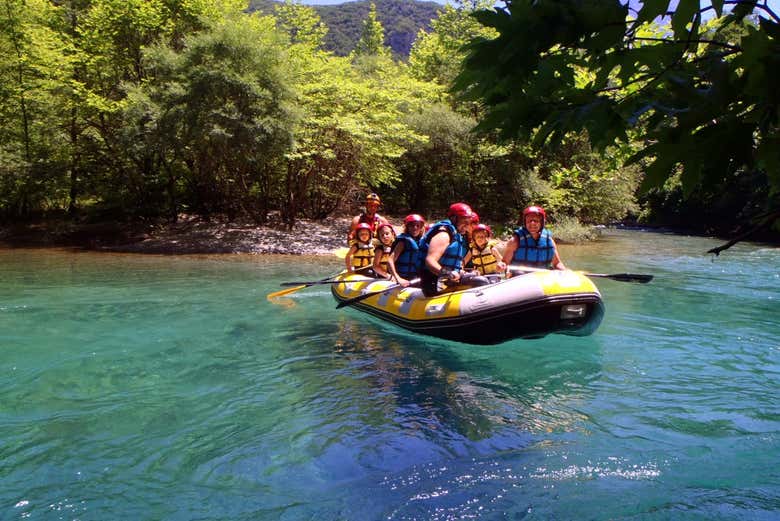 Rafting sur la rivière Voïdomátis