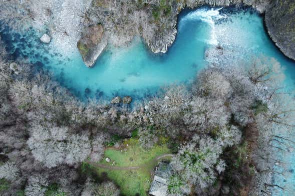 Rafting in Voidomatis River