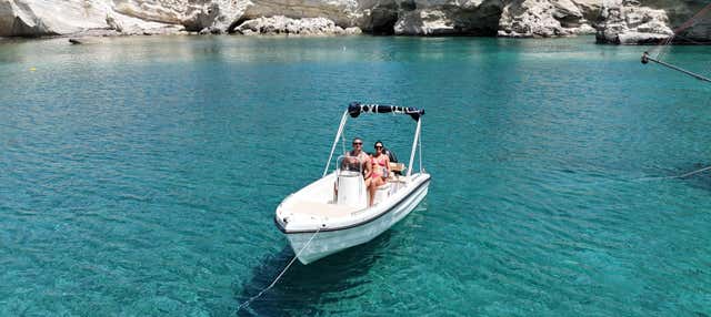 Alquiler de barco en Milos