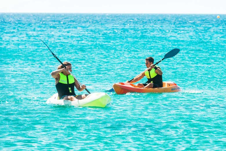 Pagayez sur la plage Paraíso