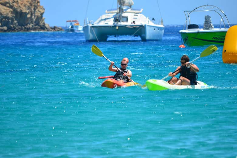 Pagayez sur la côte sud de Mykonos