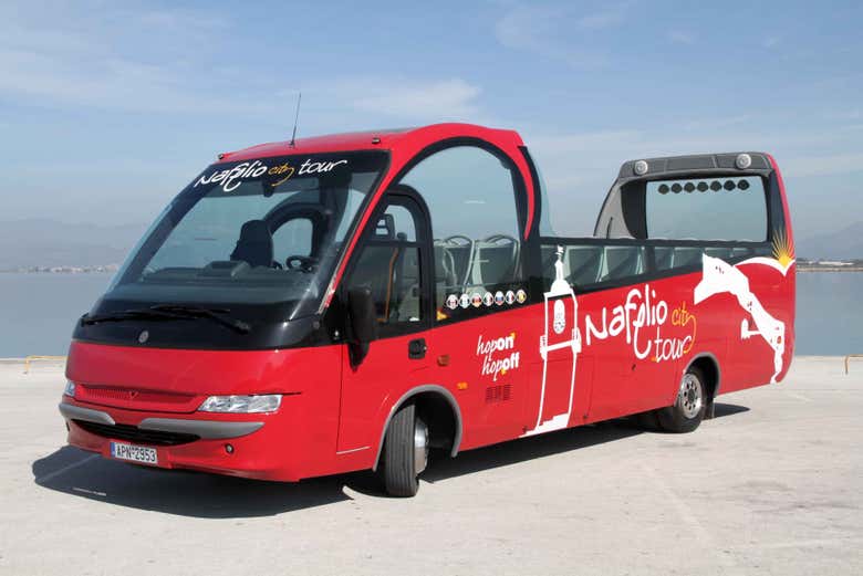 Ônibus que nos levará para conhecer Náfplio