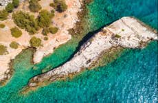 Balade en bateau dans le sud de Naxos avec barbecue