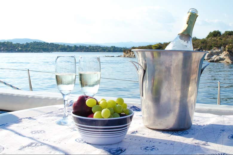Portez un toast avec du prosecco et des fruits !