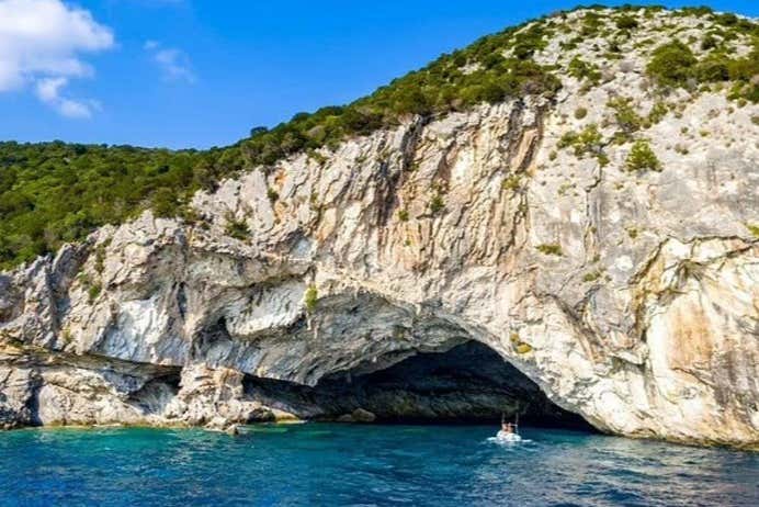 Grotte de Papanikolis