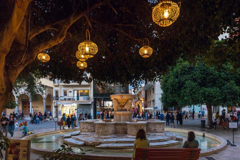 Place Venizelou dans le centre d'Héraklion
