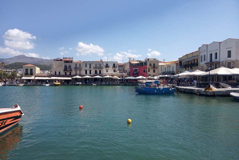 Vistas desde el puerto de Rétino