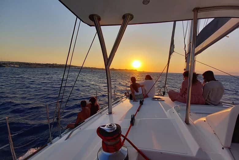 Atardecer desde el catamarán