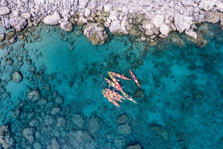 Vue aérienne sur les kayaks