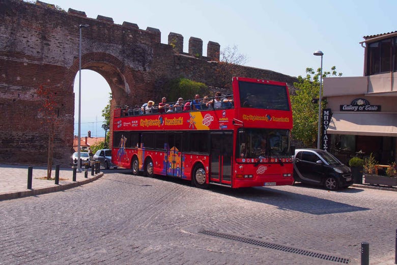L'autobus turistico di Salonicco