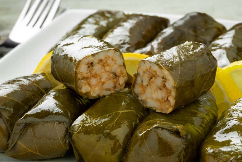 Dolmades, feuilles de vigne farcies grecques