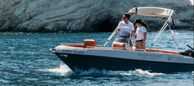 Aluguel de barco em Santorini