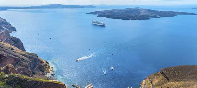 Glass-Bottom Boat Tour of Santorini Caldera
