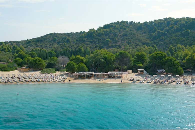 Praia paradisíaca na costa