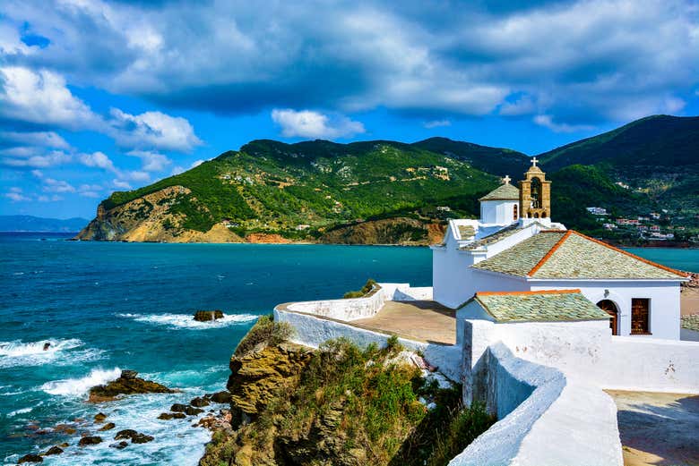 Vistas da igreja de Panagitsa Pyros