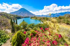 Escursione al Lago Atitlán + Giro in barca a Santiago