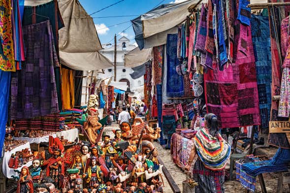 Excursión al mercado de Chichicastenango y el lago Atitlán