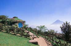 Day Trip to Hobbitenango & Antigua