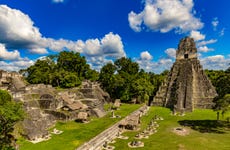 Excursión a Tikal en avión