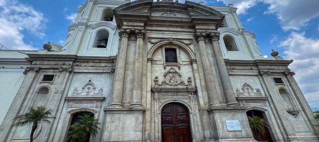 Free tour por los barrios de La Merced y Santo Domingo