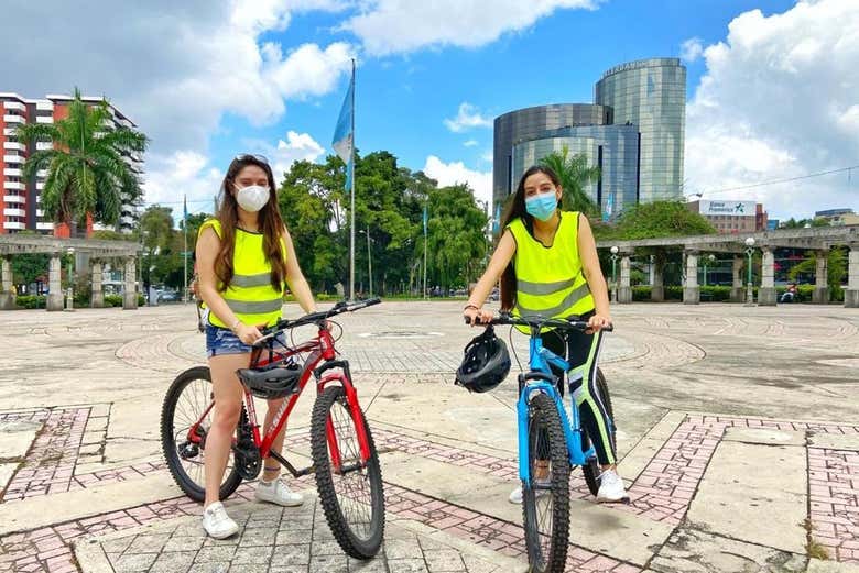 Exploring Avenida La Reforma