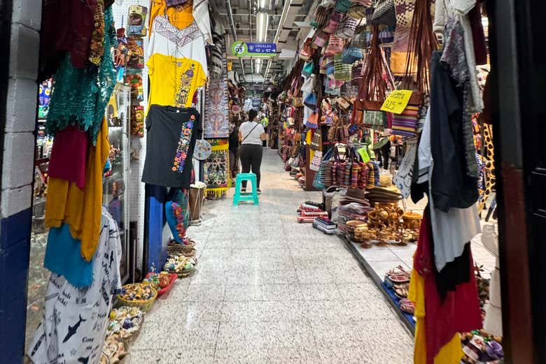 Pasillo del Mercado Central