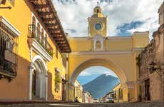 Tour pela Guatemala moderna e colonial