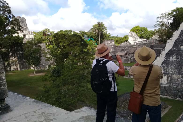 Fotografando as construções de Tikal