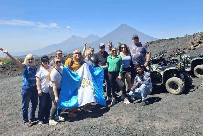 ¡Momento foto en el volcán Pacaya!