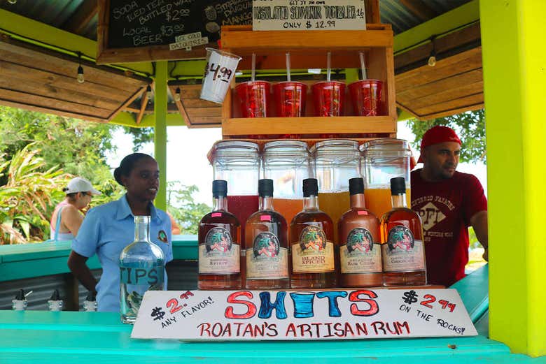 Ron de la pequeña fábrica local