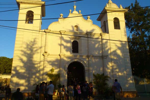 San Juancito, Santa Lucía, & Valle de Ángeles Private Tour