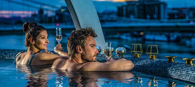 Rudas Baths Tickets + Lunch or Dinner