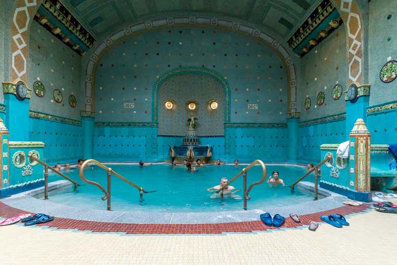 Visite des Bains Gellért