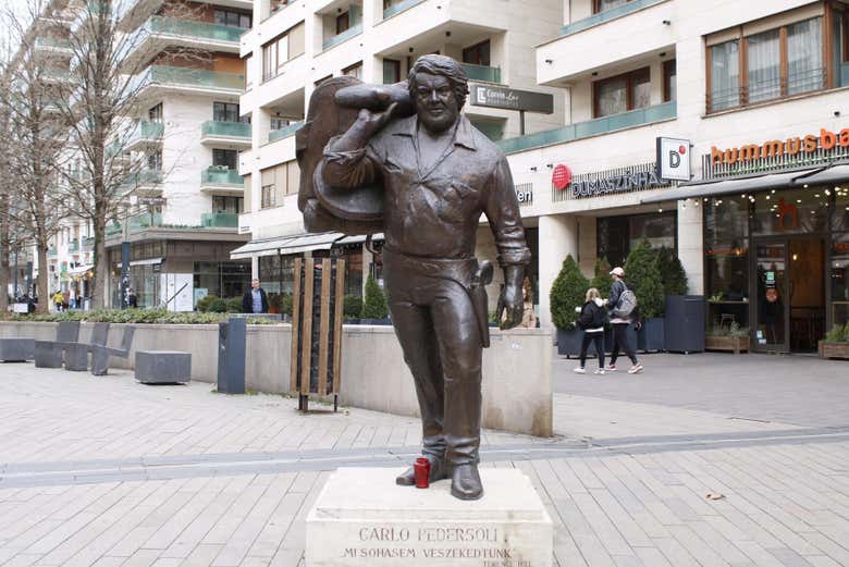 Escultura de Carlo Pedersoli