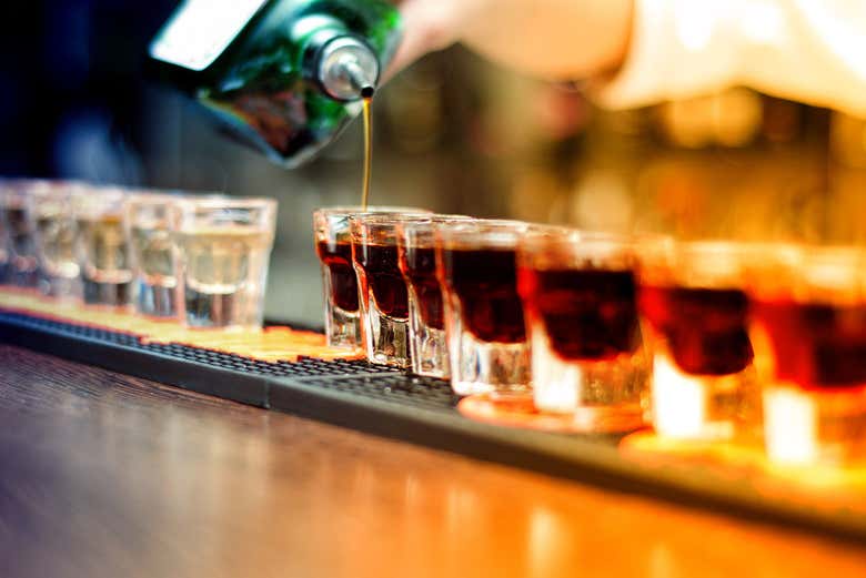 Chupitos en un ruin bar