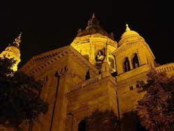 Basilica di santo Stefano: Vista laterale