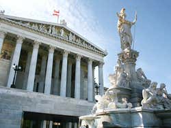 Vienna, Parlamento
