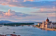 Crucero por el Danubio en Budapest con bebidas