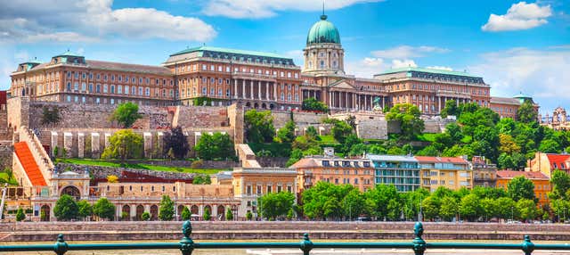 Tour di Buda