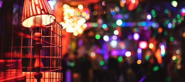 Tour de fiesta por los ruin pubs de Budapest