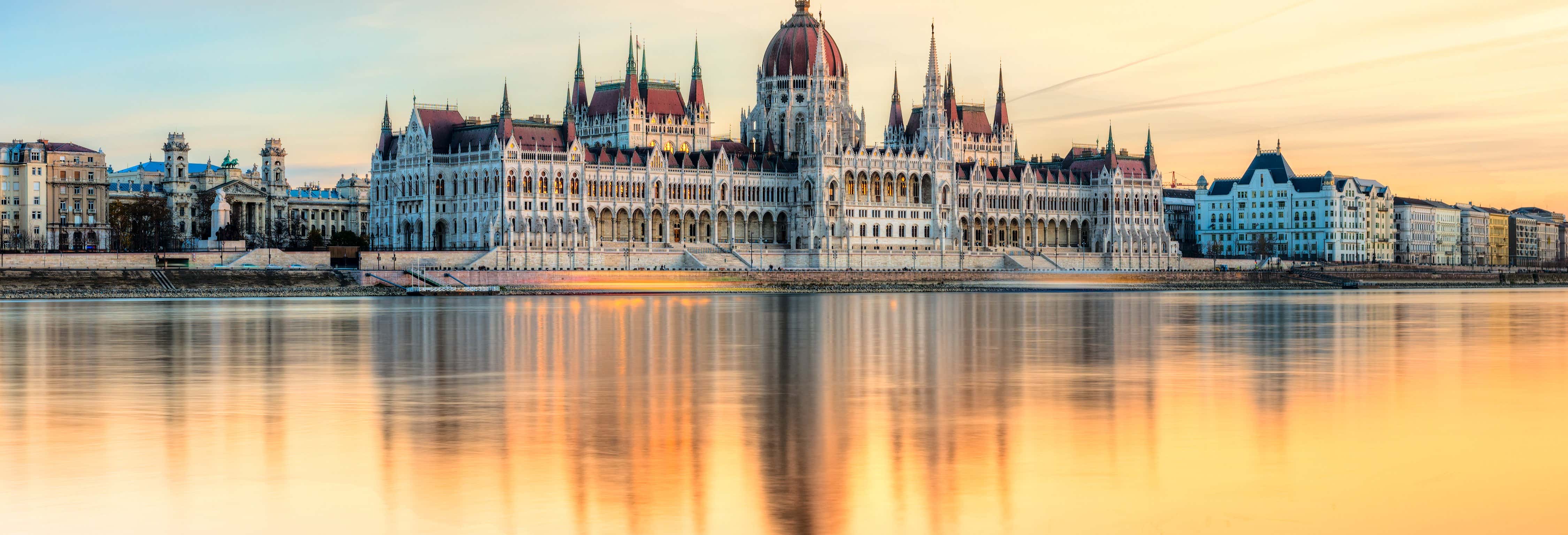 Sightseeing bus in Budapest