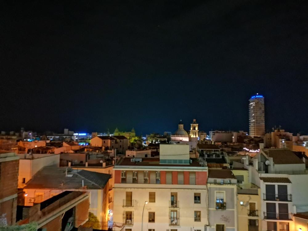 Foto 1 de 3