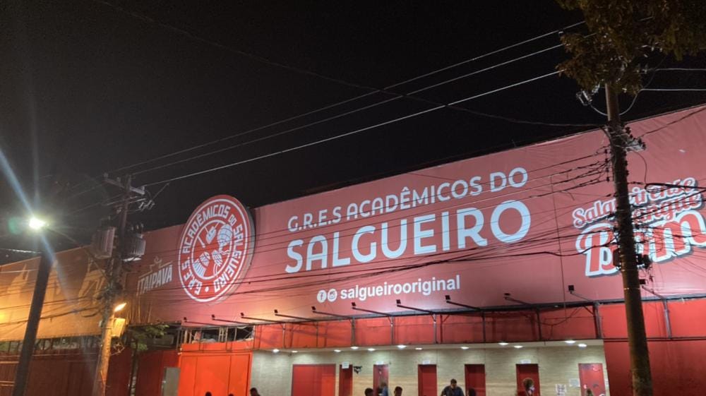 Foto 1 de 4