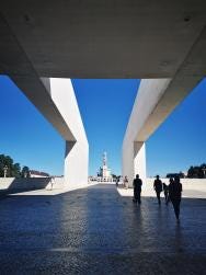Foto {1} di {2}