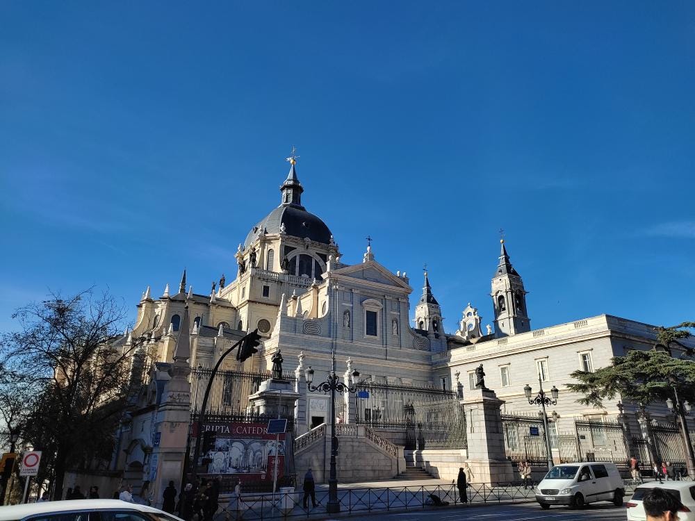Foto 1 de 3