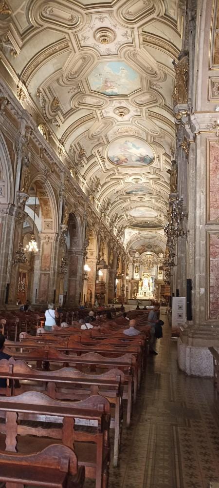 Foto 3 di 6