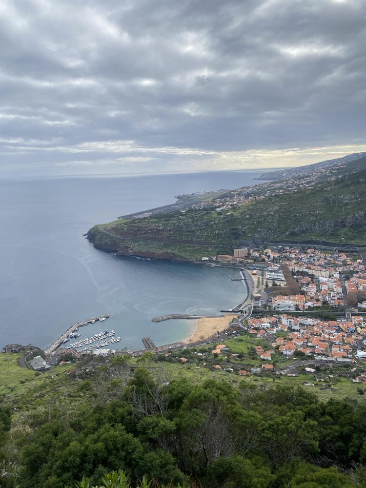 Foto 4 di 6