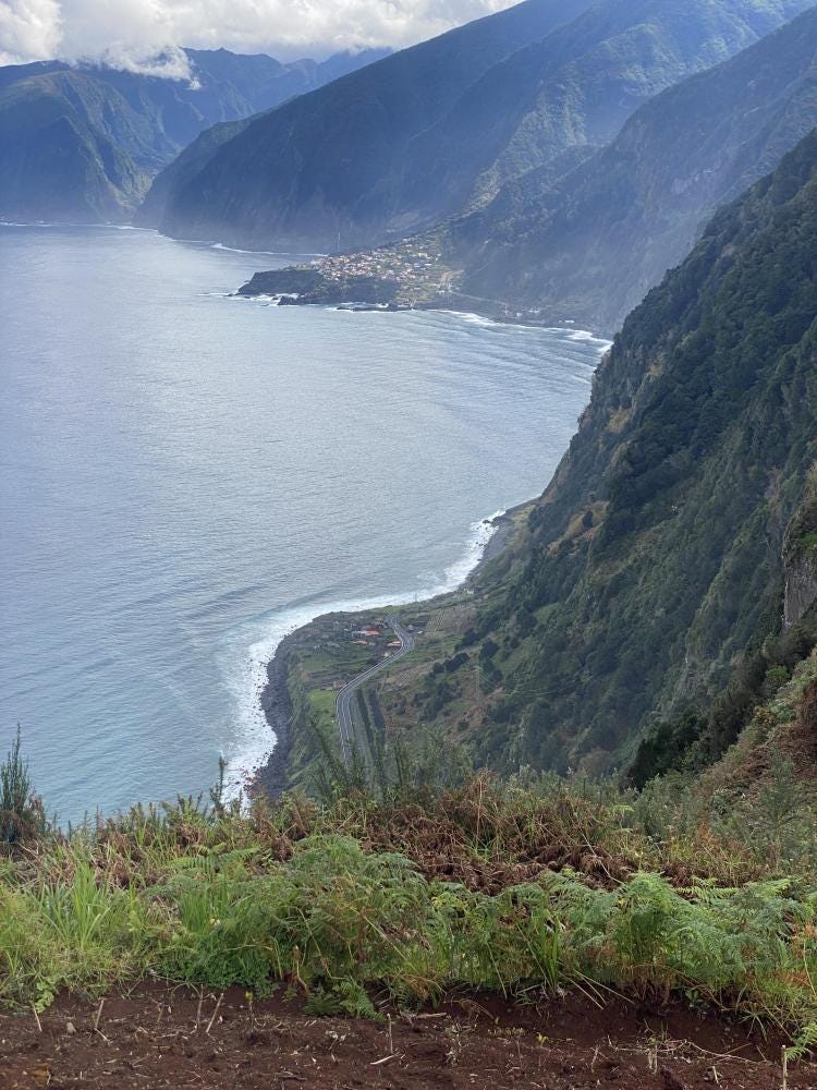 Foto 1 di 3