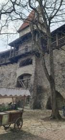 Foto {1} di {2}